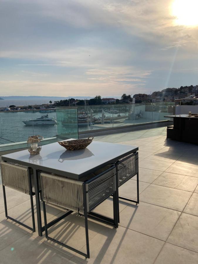Wide Blue Luxury Boutique Suites Neos Marmaras Exterior photo