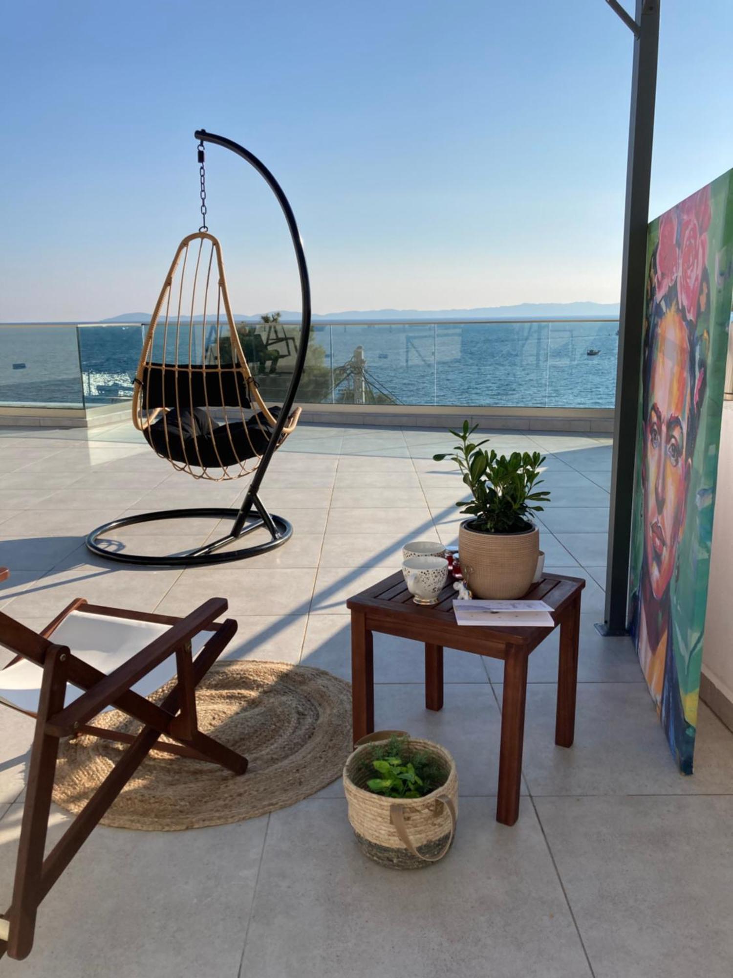 Wide Blue Luxury Boutique Suites Neos Marmaras Exterior photo